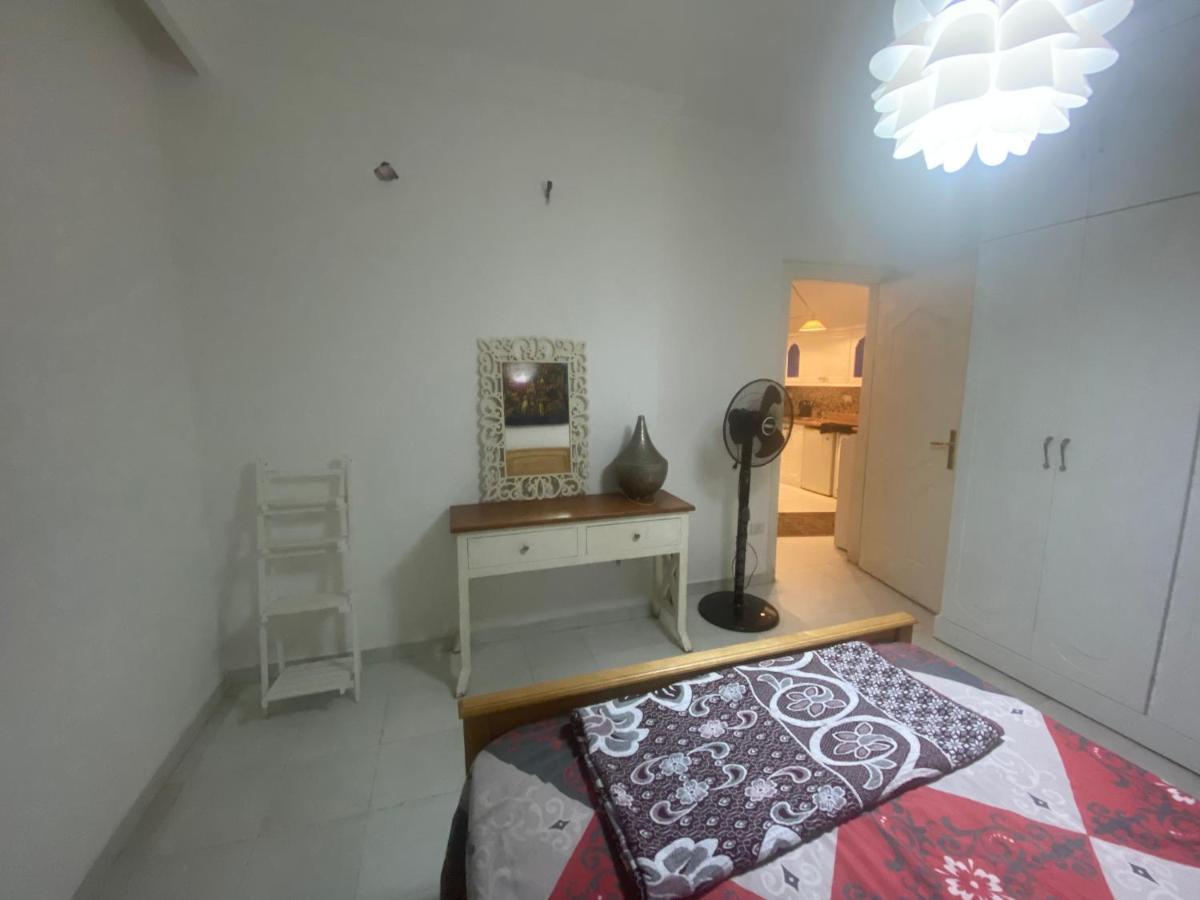 One Bedroom With Balcony Wi-fi Downtown Sheraton Plaza 226 Apartmán